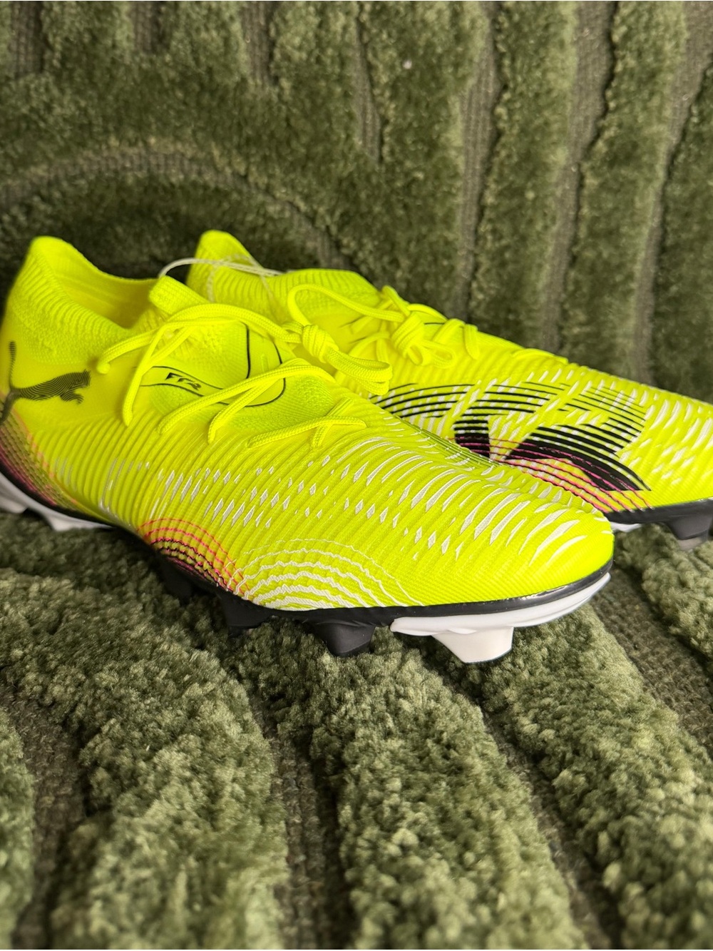 Puma Neon Yellow Women's Athletic Lace-Up Shoes - Picture 5 of 6